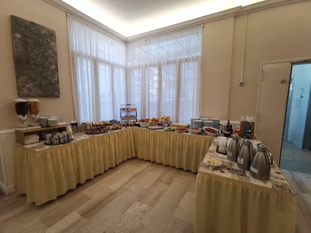 Hotel Milani 3*